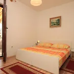 With Parking Space - 7023 פורץ