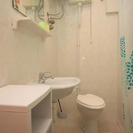 With Parking Space - 7023 Porec