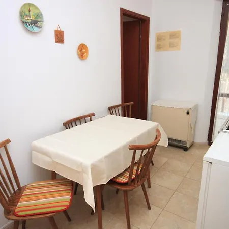 With Parking Space - 7023 Porec