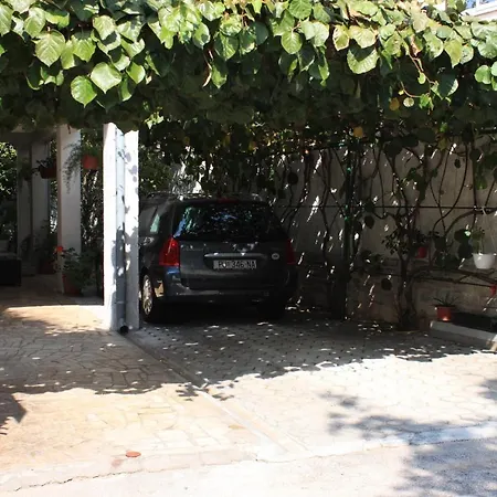 Appartamento With Parking Space - 7023