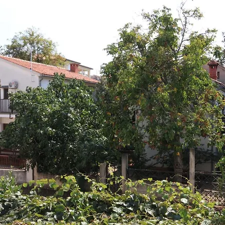 With Parking Space - 7023 Apartman