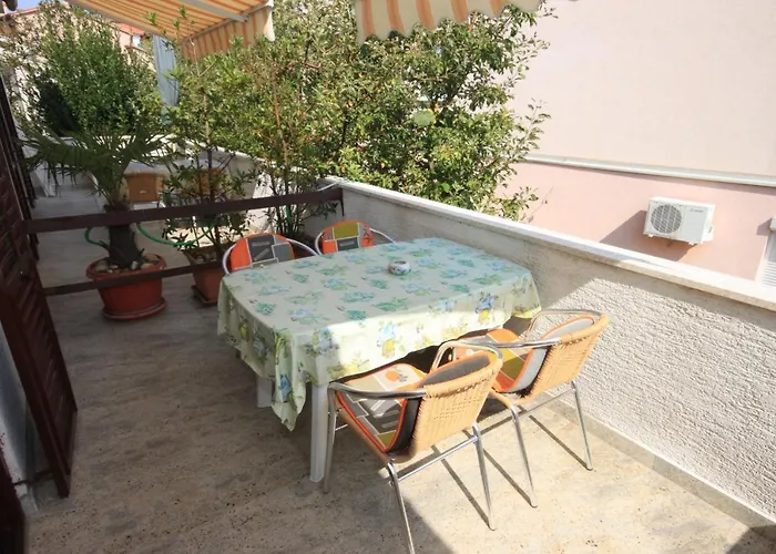 With Parking Space - 7023 Пореч