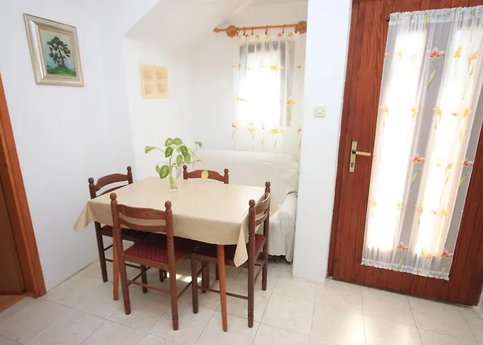 With Parking Space - 7023 Apartmán Poreč